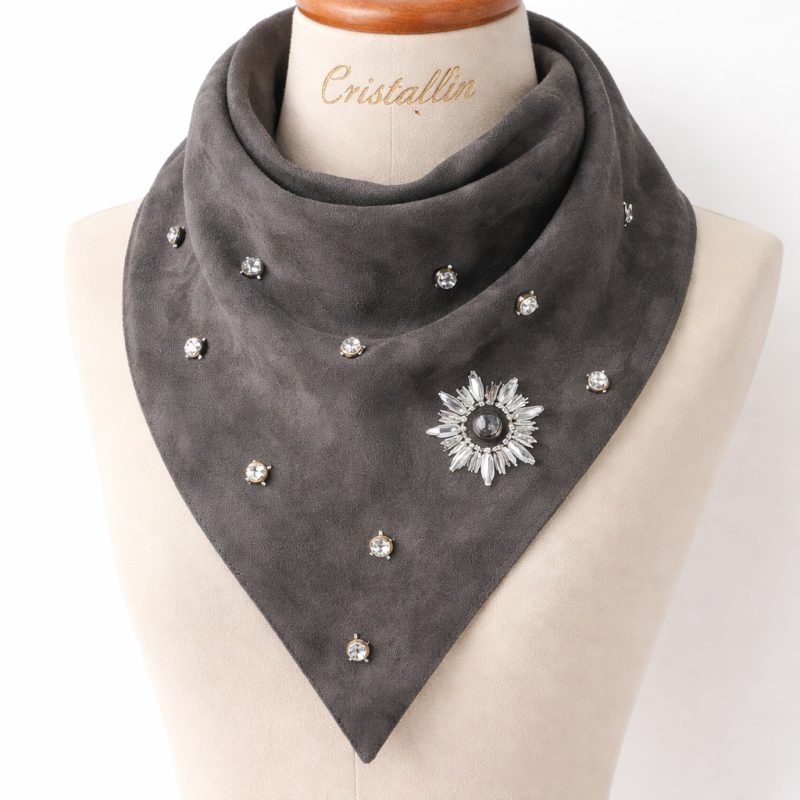 Fular füme rengi güderi renkli  taşlı ve yıldız aksesuar